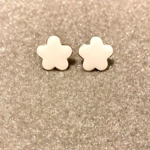 KEP Designs Small Flower Earrings